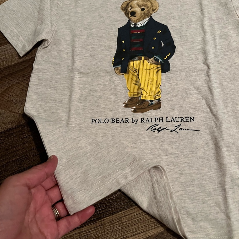 Very cute unisex girl or boy polo shirt! Beautiful to wear with a pair of jeans - Picture 2 of 7